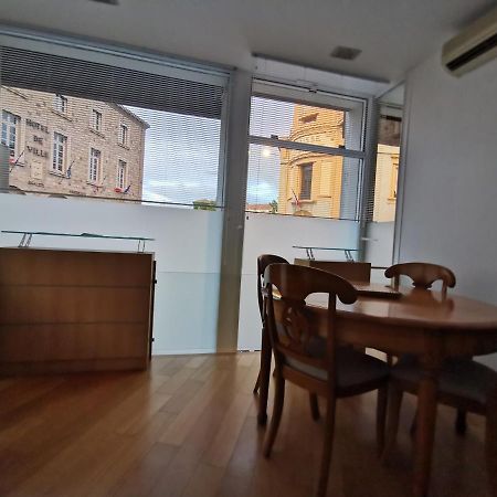 Appartement Aux pieds du Château à Tournon-sur-Rhone Extérieur photo