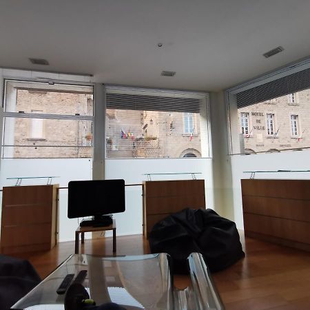 Appartement Aux pieds du Château à Tournon-sur-Rhone Extérieur photo